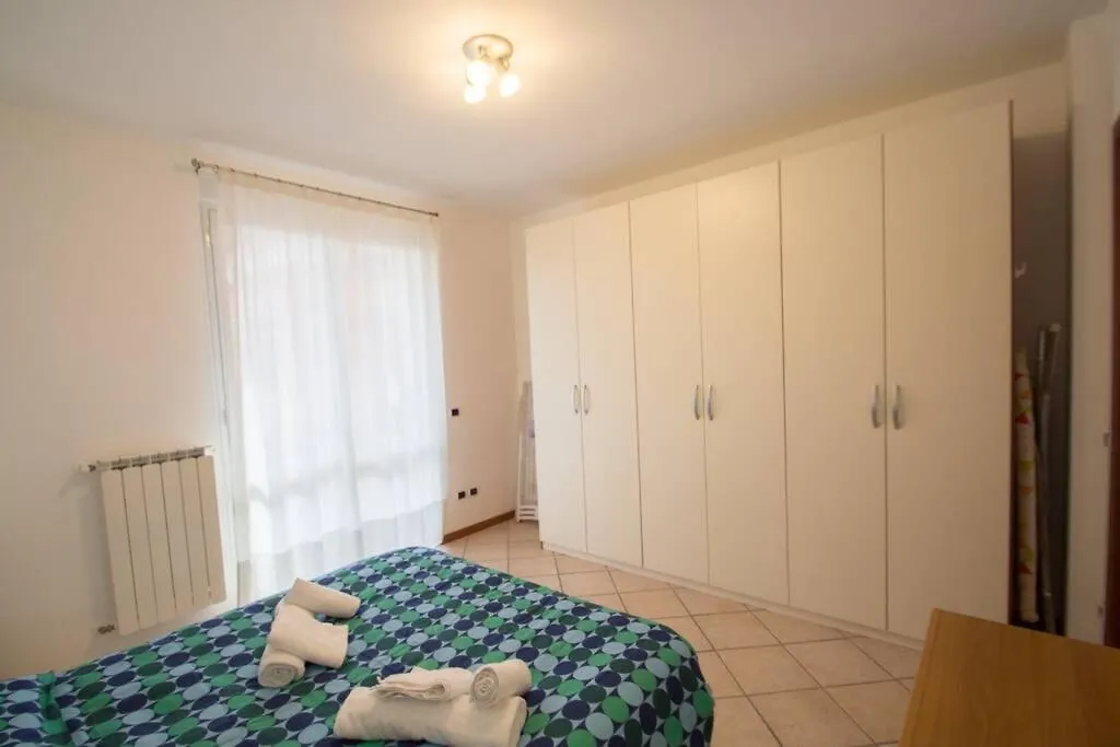 Appartamento ristrutturato con terrazzo Varazze 0*,  Italia